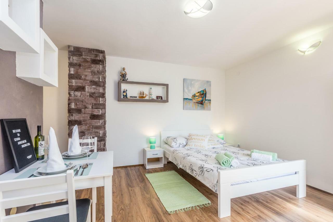 Studio Apartman Magdalena Apartment Omišalj Екстериор снимка