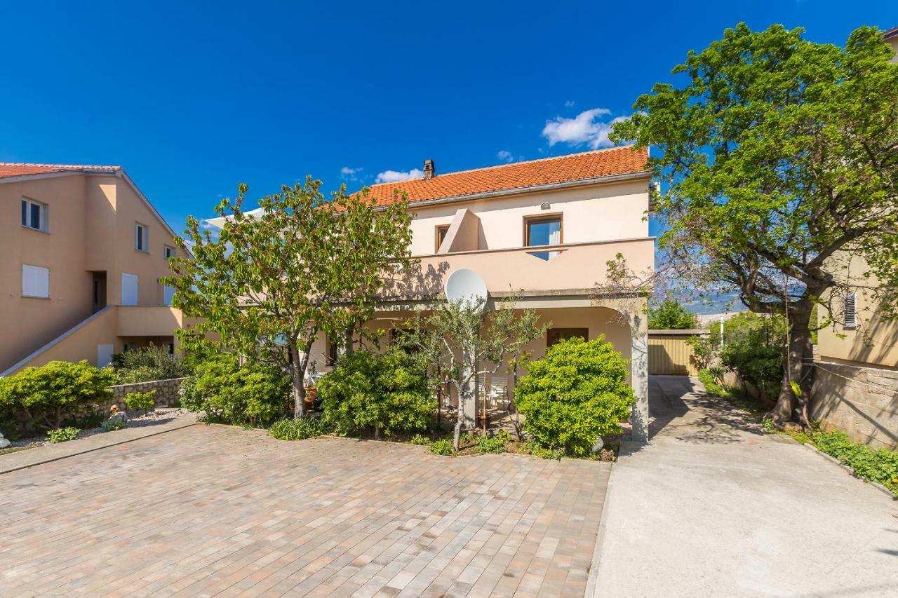 Studio Apartman Magdalena Apartment Omišalj Екстериор снимка