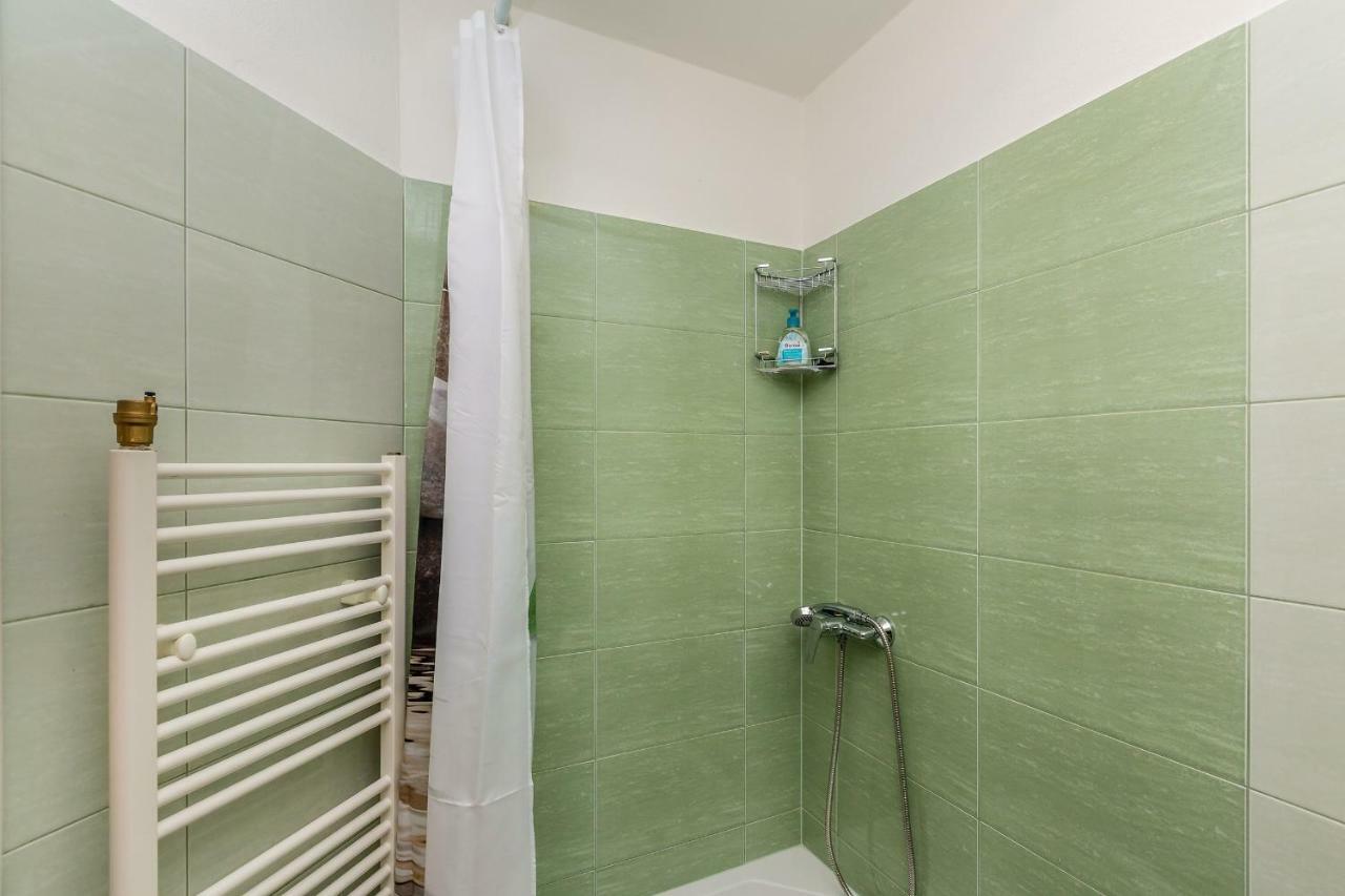 Studio Apartman Magdalena Apartment Omišalj Екстериор снимка